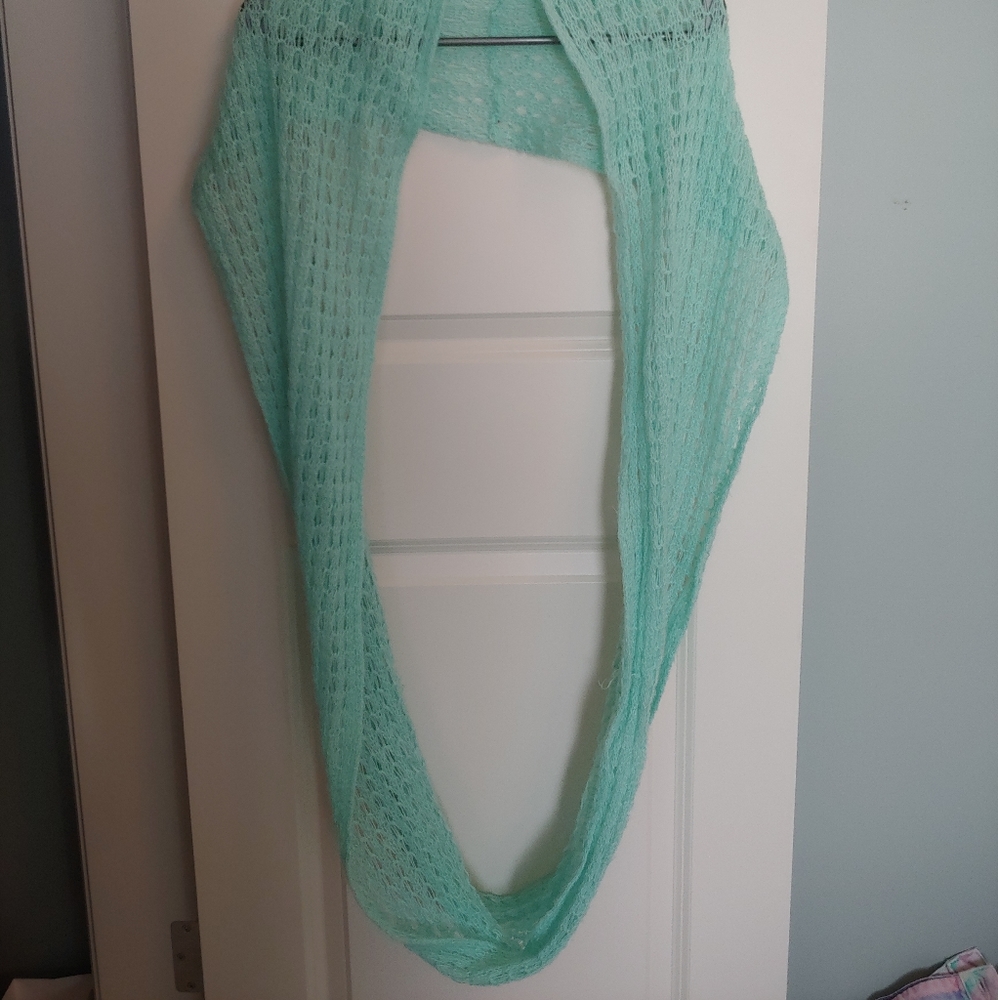 Mint Infinity Scarf ✨ free with purchase